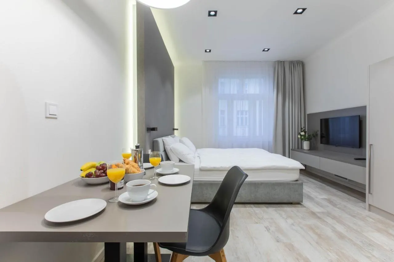 Lampi Aparthotel Praga Czechy