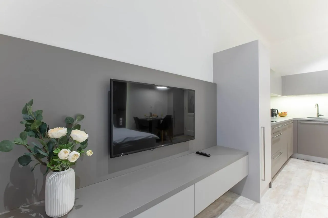 Lampi Aparthotel Praga 2*,  Czechy
