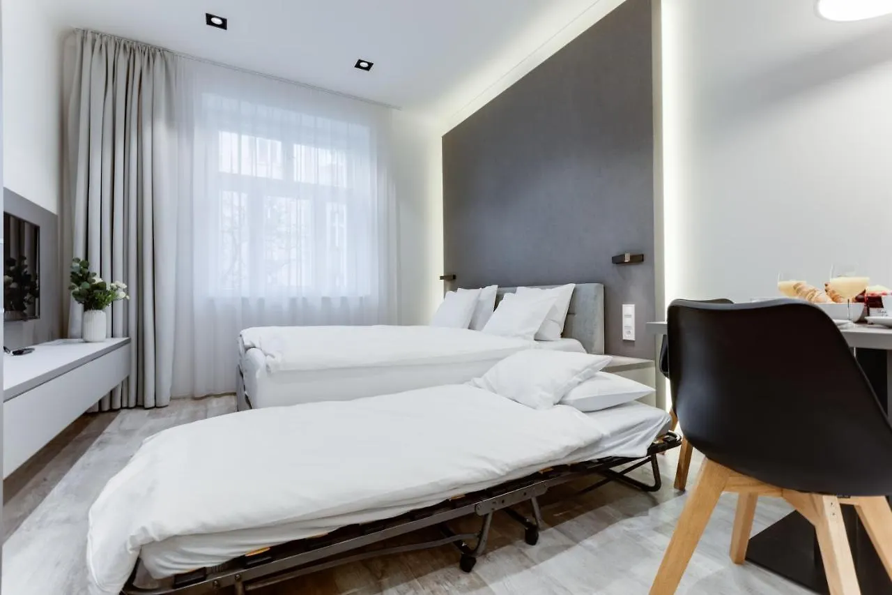 Lampi Aparthotel Praga