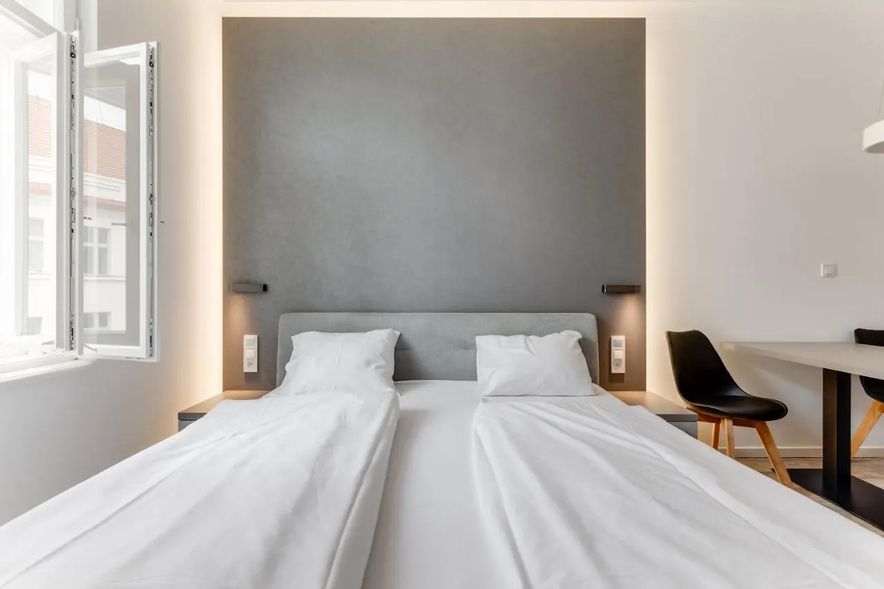 Lampi Aparthotel Praga