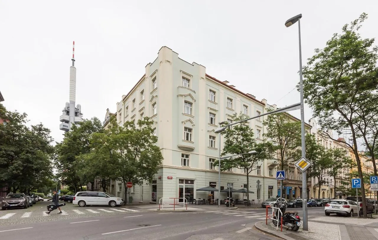 Lampi Aparthotel Praga Hotel